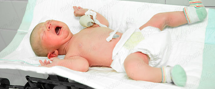 Як довго заживає пупок у новонародженого?