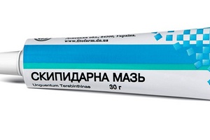 Засіб від кашлю і не тільки: скипидарна мазь