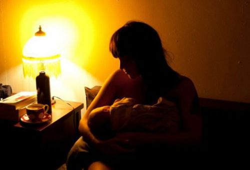 Алкоголь при годуванні грудним молоком