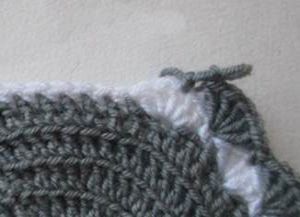 Як вязати чепчики для новонароджених гачком Як вязати чепчики для новонароджених гачком