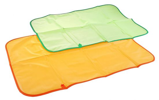 Види клейонки для новонароджених