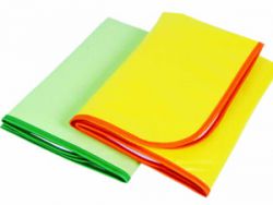 Види клейонки для новонароджених