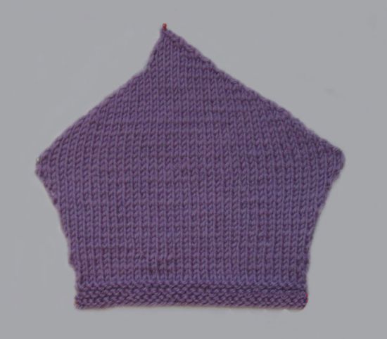 Як звязати конверт спицями для новонародженого