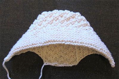 Як звязати конверт спицями для новонародженого