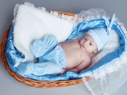 Кошики для новонароджених