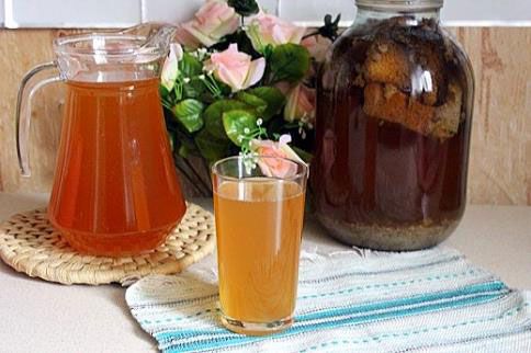 Можна годуючій мамі квас Можна годуючій мамі квас