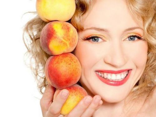 Можна годуючій мамі персики