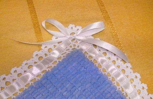 Вязані пледи для новонародженого