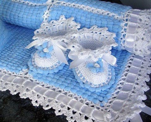 Вязані пледи для новонародженого
