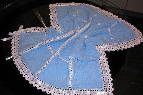 Вязані пледи для новонародженого