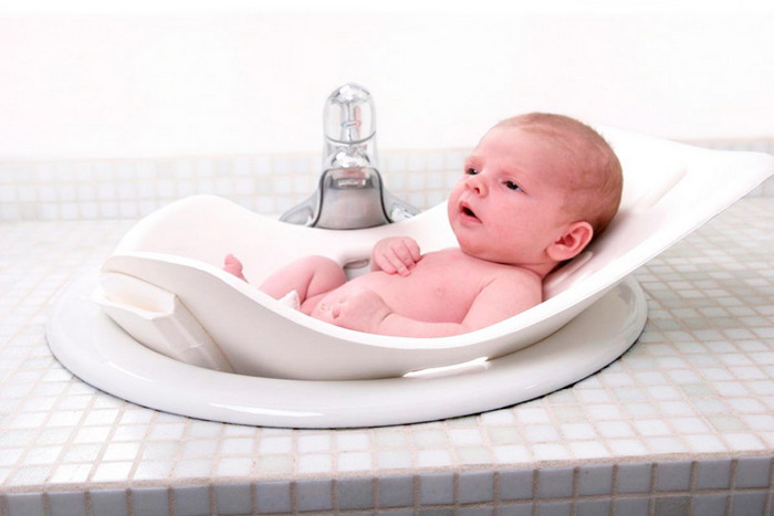 Підготувати ванночку для малюка