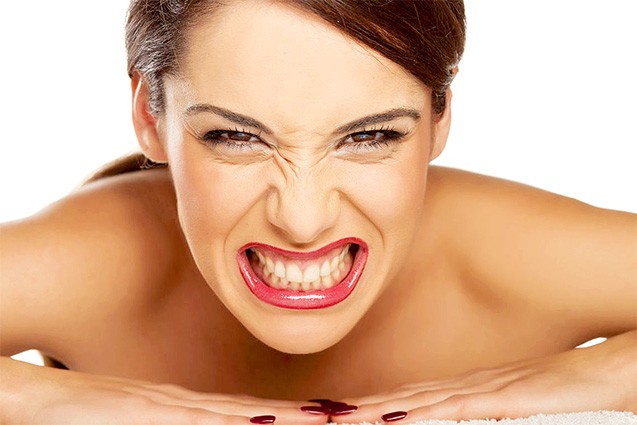 Почему мы скрипим зубами Почему мы скрипим зубами