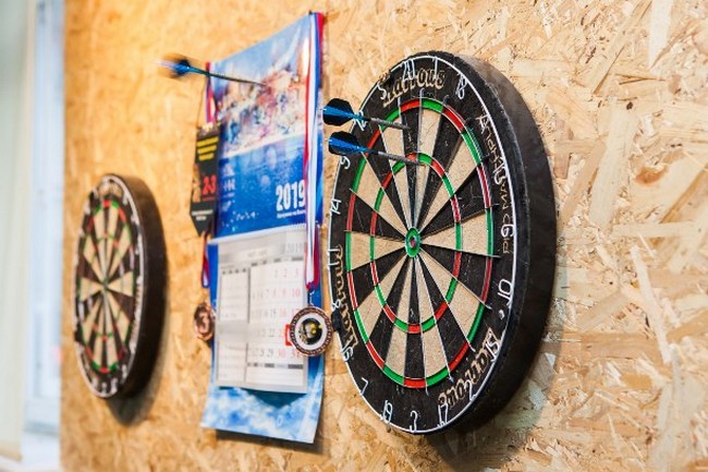 Як вибрати дротики і мішень для дартсу