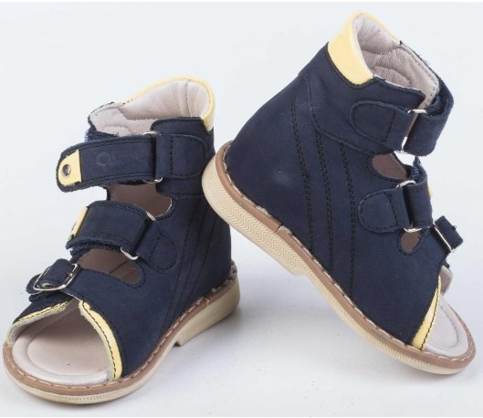 Ортопедическая обувь для детей: зачем она нужна