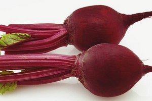 Чи можна буряк при грудному вигодовуванні і як його правильно вводити в раціон