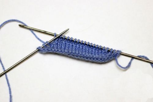 Вязані костюмчики для новонароджених Вязані костюмчики для новонароджених