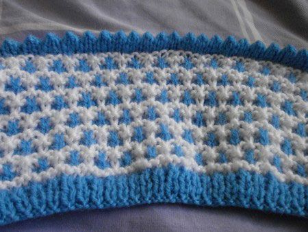 Вязання шапочок для новонароджених